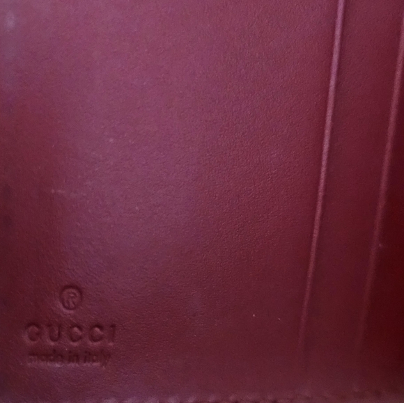 AUTHENTIC GUCCI Guccisimae Card Holder - Picture 4 of 6